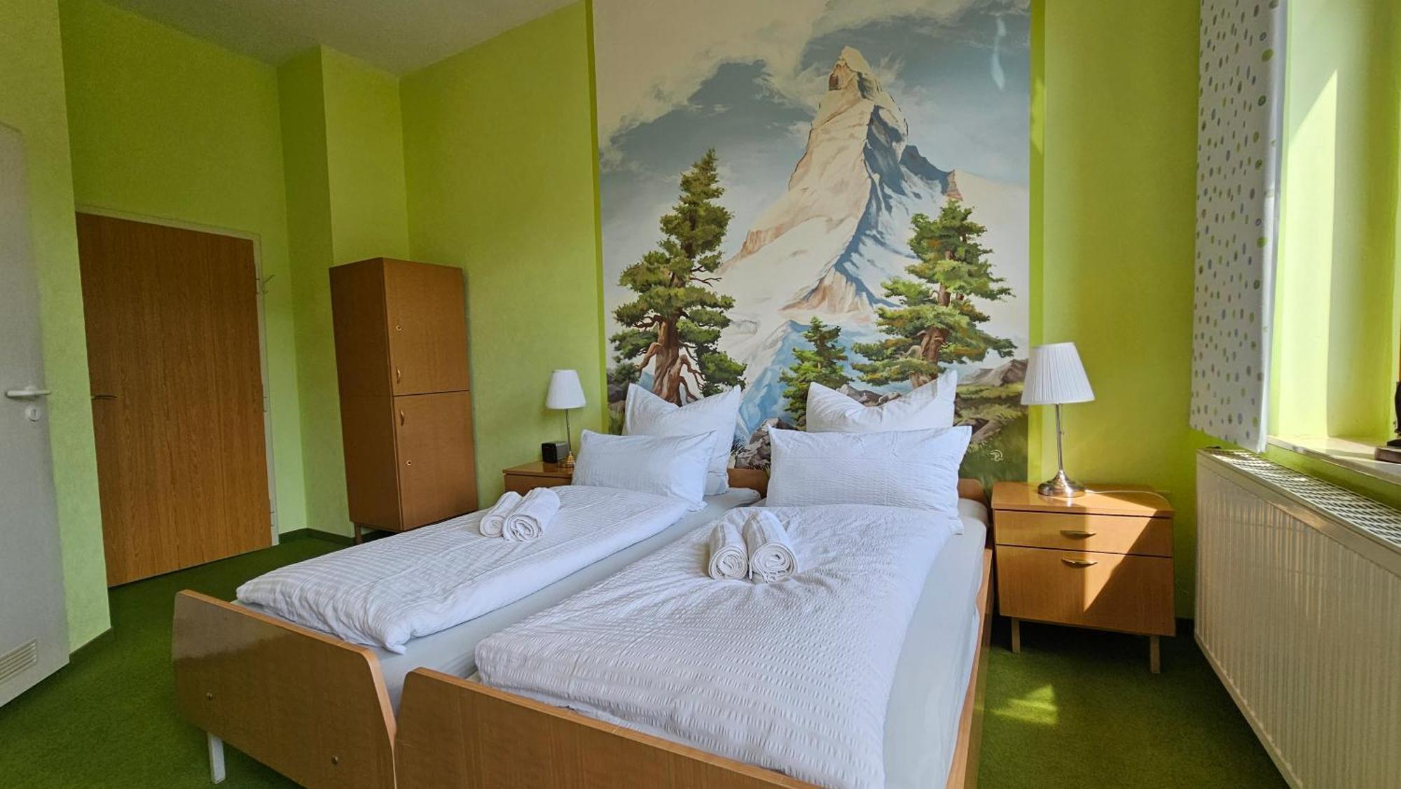 Pension Weisse Rose, Parkplatz, Fruehstueck, Wlan, Zentral Bad Elster Exteriör bild